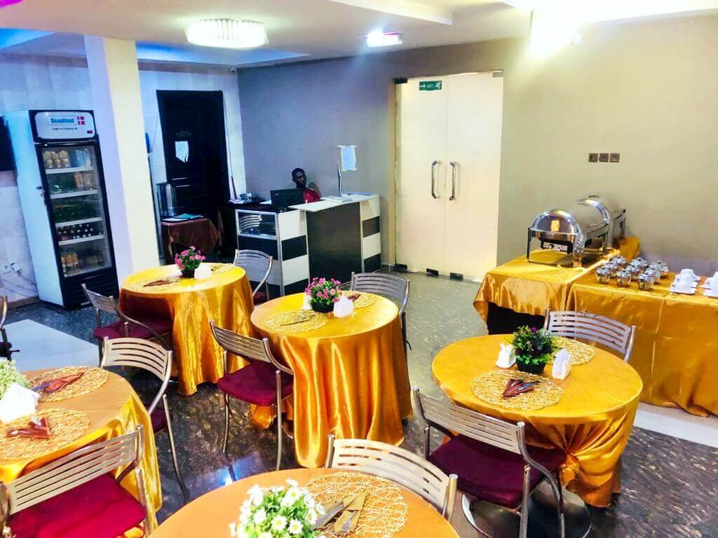 /web/uploads/116/Villa Toscana Lagos/header-images/resturant.jpg